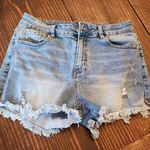 Denim Frayed Hem Women Shorts